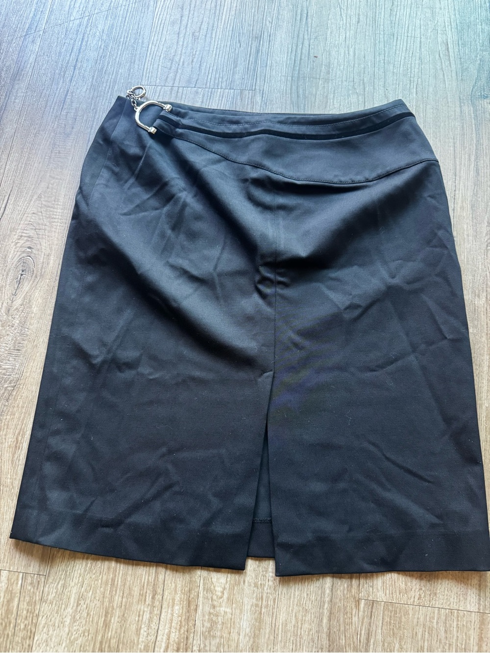 VTG Gucci Black Chain-Accent Pencil Skirt size 40 - Picture 6 of 11